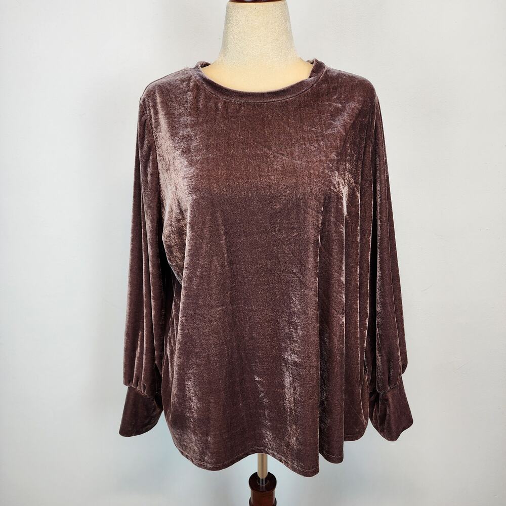 Ava & Viv Womens Velvet Top Blouse Size 1X Cocoa Long Balloon Sleeve Round Neck